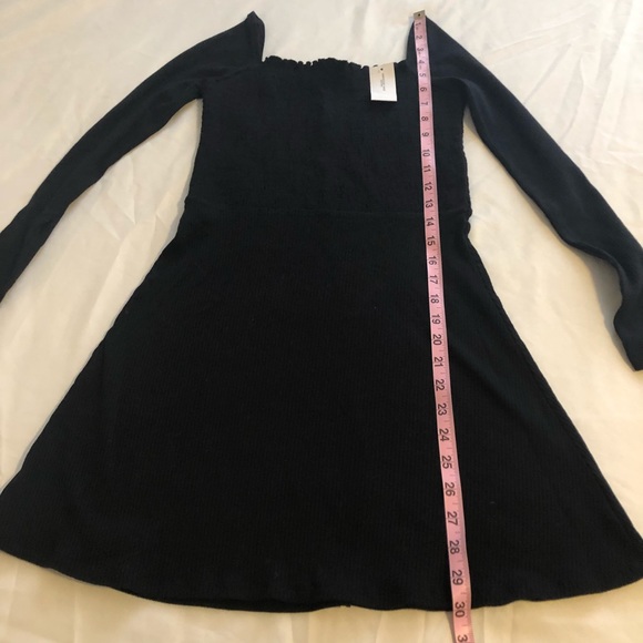 NWT American Eagle black long sleeve square neck smocked mini dress size XSP - Picture 10 of 12